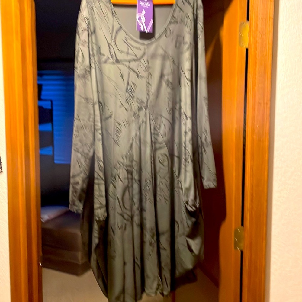 Barrel design dress